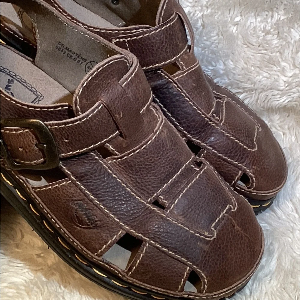 Dr. Martens Mens Brown Leather Sandals size 11